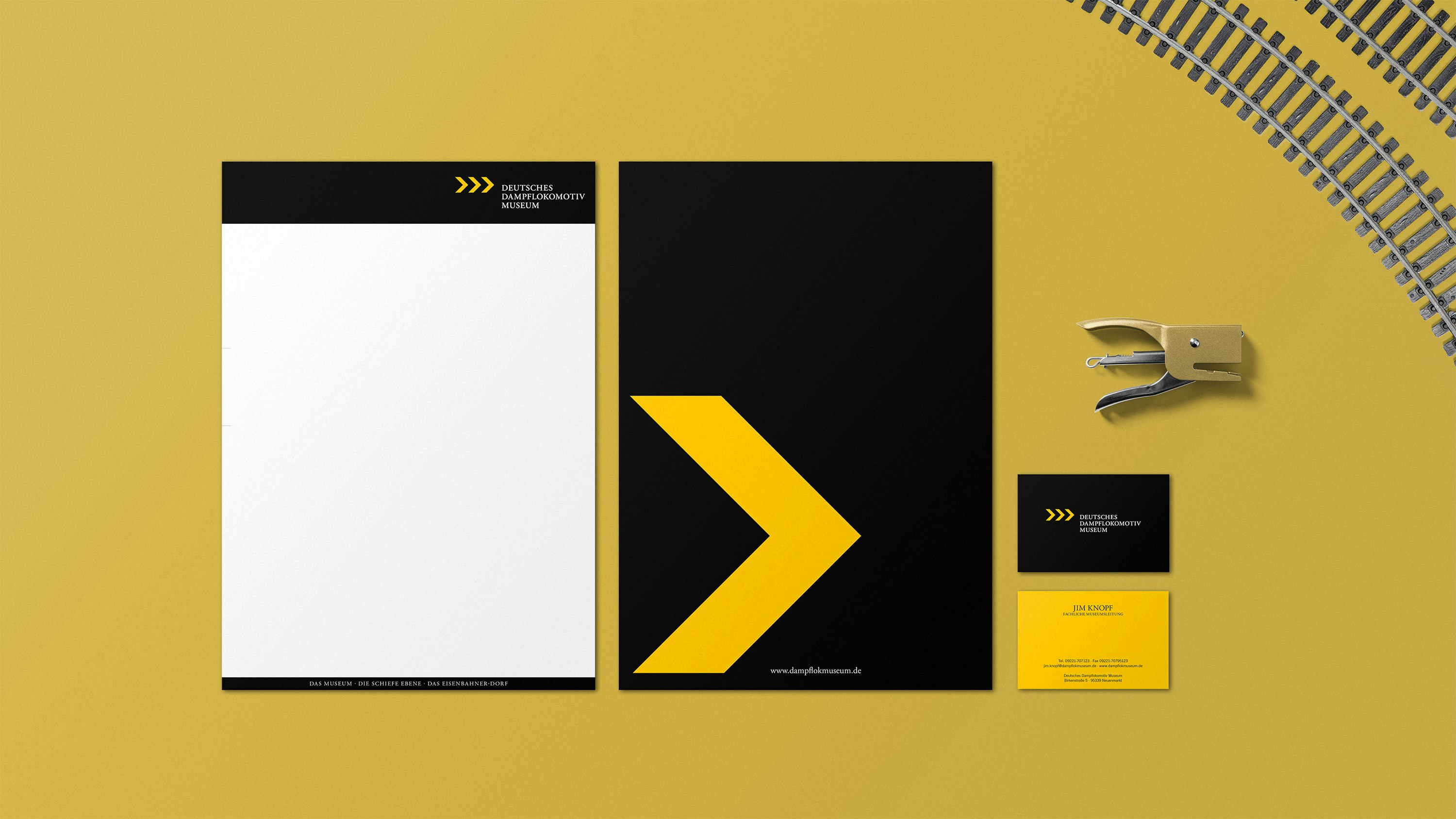 Mockup DDM Geschäftsausstattung